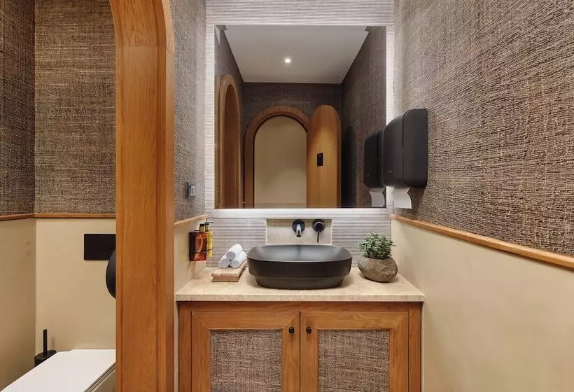 هتل Casa Manor Boutique