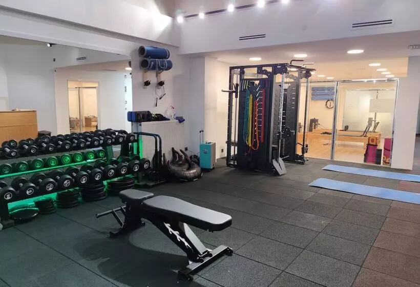 ホテル Olen Uskudar