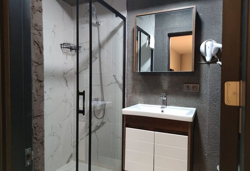 فندق Olen Uskudar