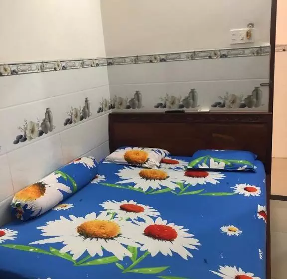 تختخواب و صبحانه Nhà Nghỉ Phương Linh 0vat