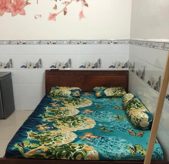 تختخواب و صبحانه Nhà Nghỉ Phương Linh 0vat