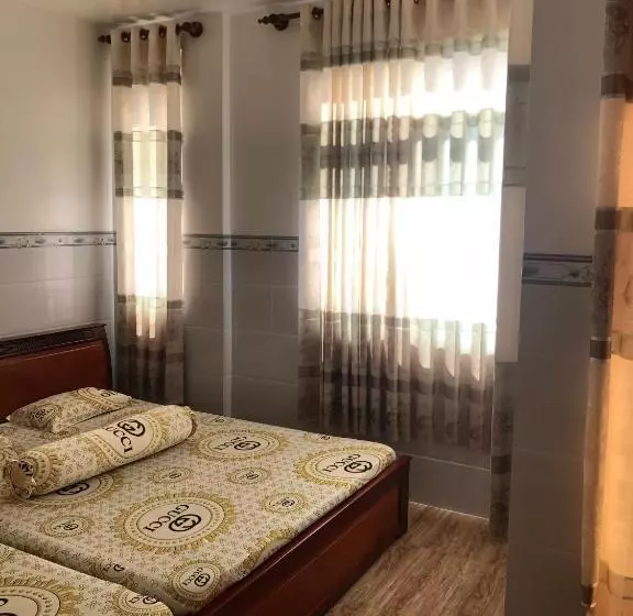 تختخواب و صبحانه Nhà Nghỉ Phương Linh 0vat