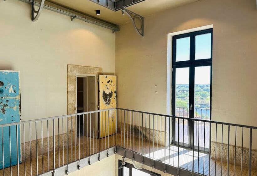 هتل Hôtel La Prison