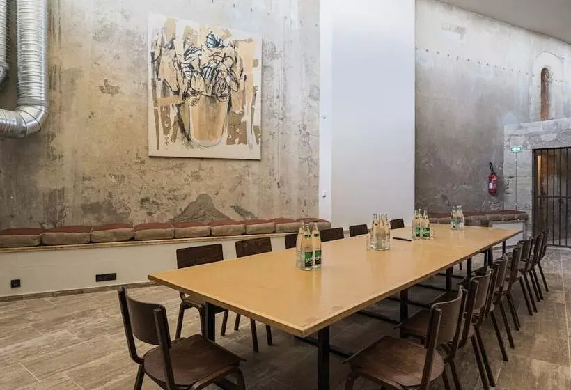 ホテル Hôtel La Prison