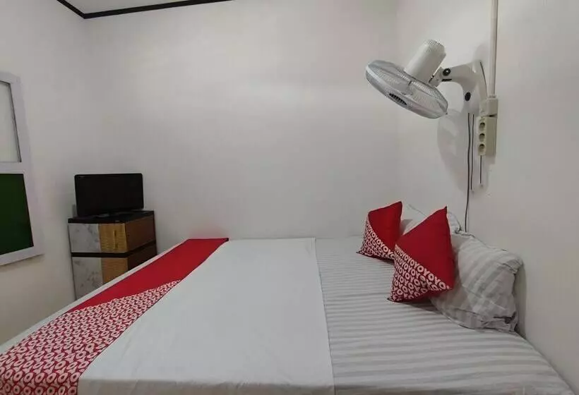 ホテル Oyo 92357 Zzip Homestay