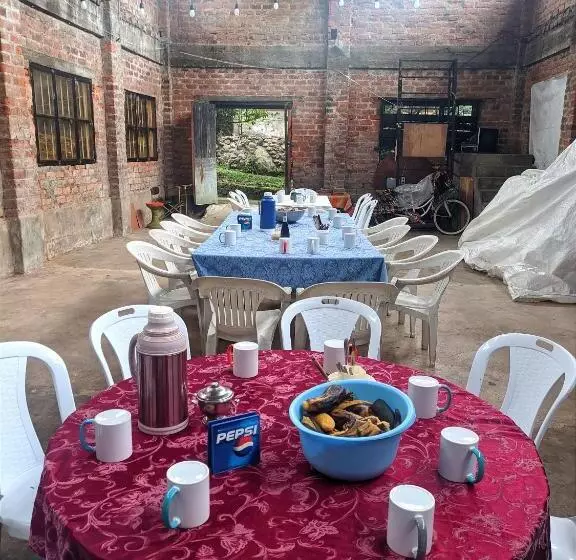 ペンション La Casa De Mamá