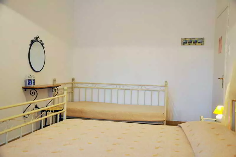 Elia Deluxe Apartments