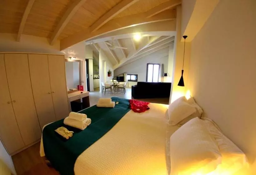 فندق Aura Boutique