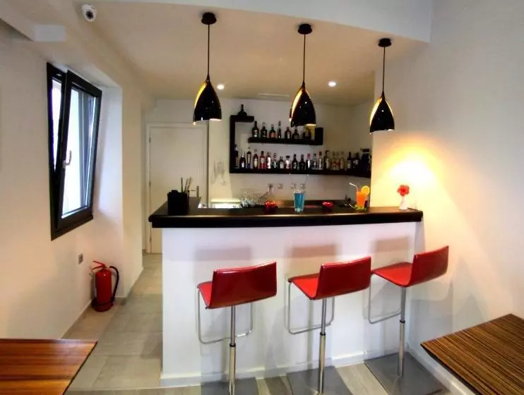 فندق Aura Boutique