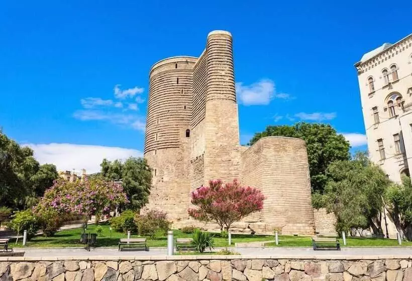 هتل Boulevard Side