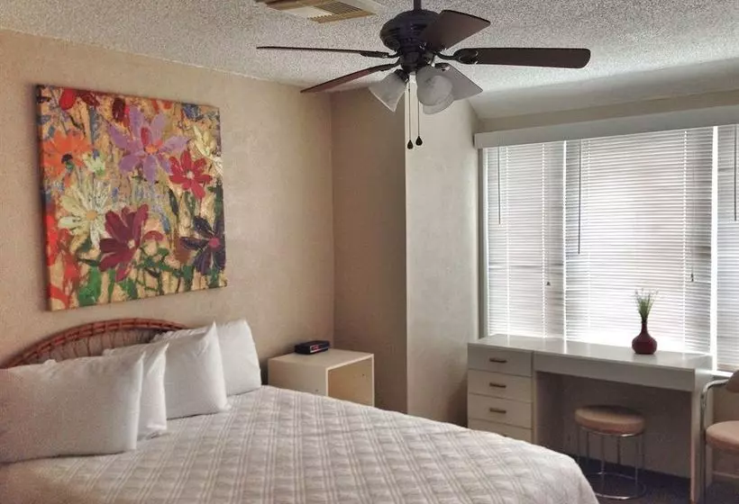 هتل Four Seasons On The Gulf