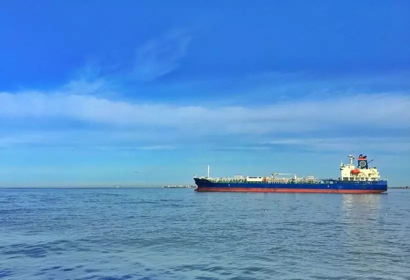 هتل Four Seasons On The Gulf