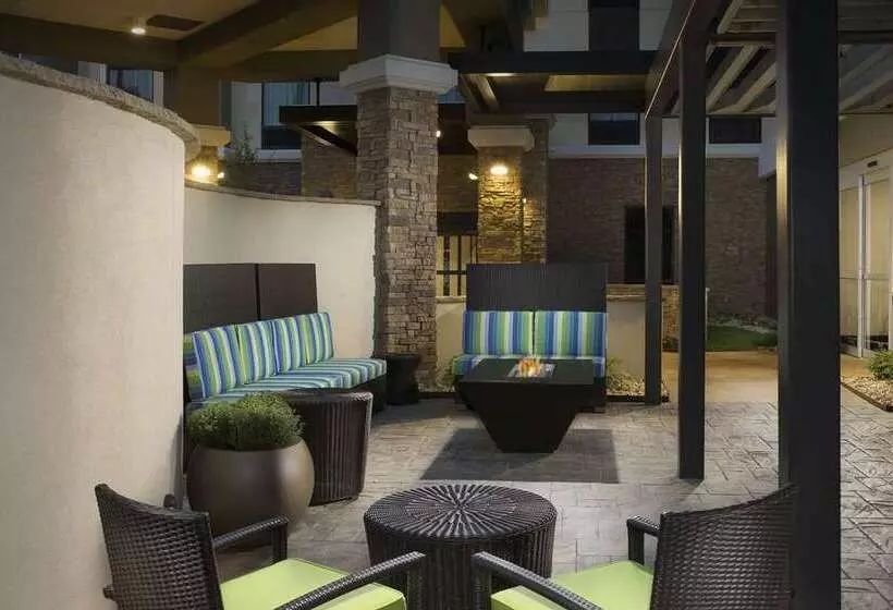ホテル Home2 Suites By Hilton Hattiesburg