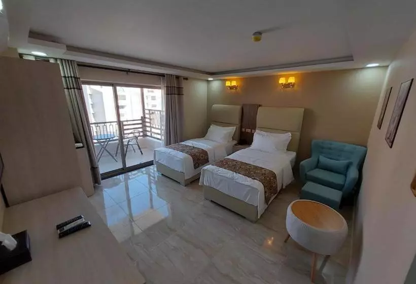 هتل Jordan Seasons