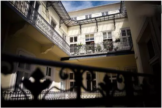 酒店 Parisien Apartment