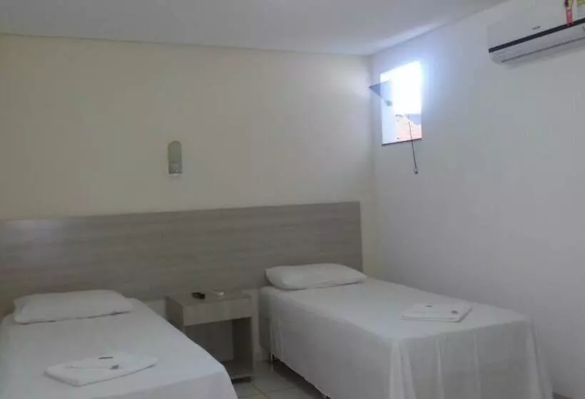 Отель Pousada Lirios