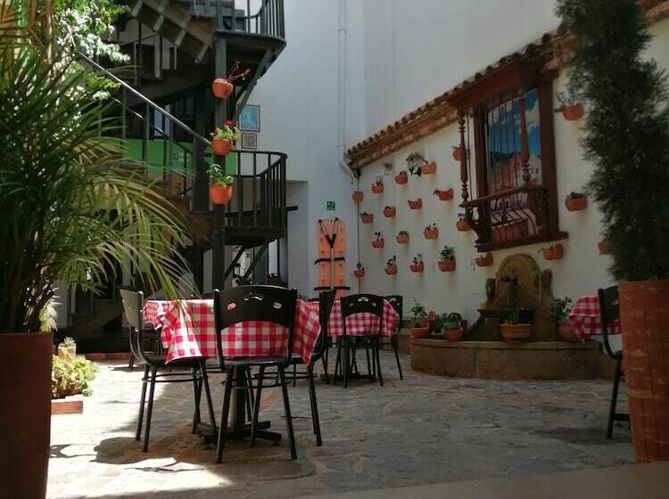 בית מלון כפרי Solar De La Villa