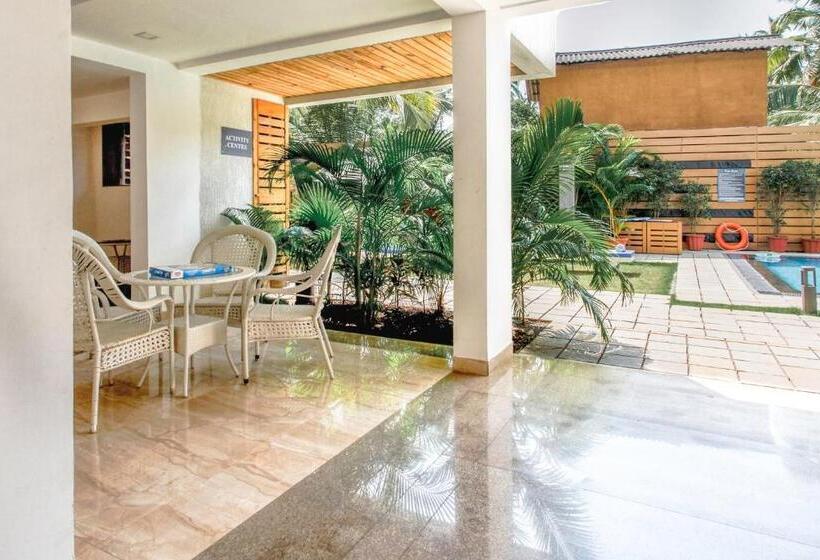 هتل Turtle Beach Resort Morjim