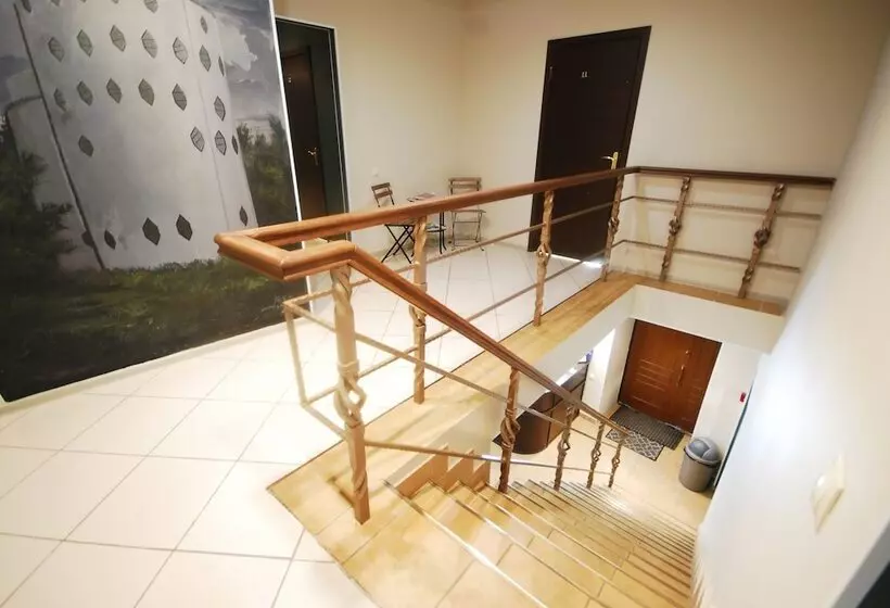 Landmark City Hotel   Hostel