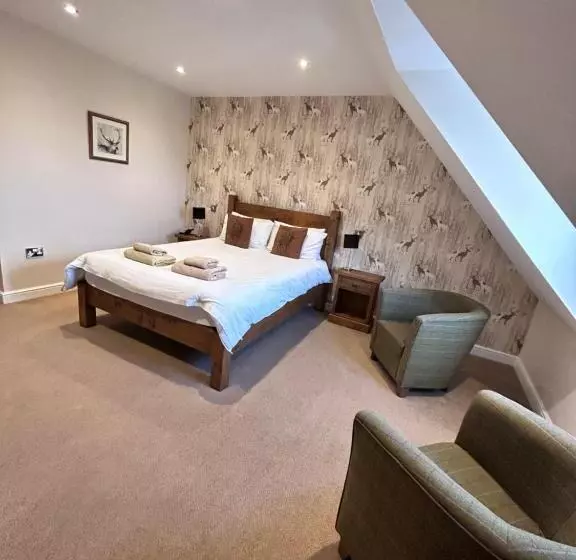 ペンション The White Hart Inn