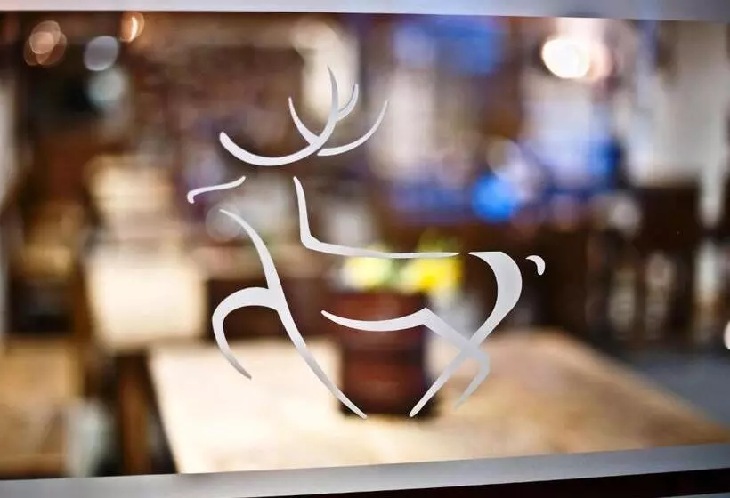 ペンション The White Hart Inn