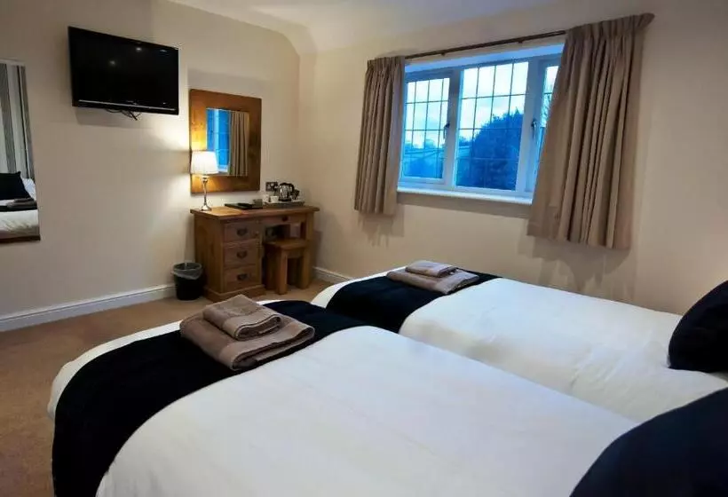 ペンション The White Hart Inn