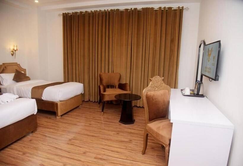 The Rich Hotel & Apartments