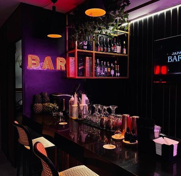 هتل Baños Del Inca Premium