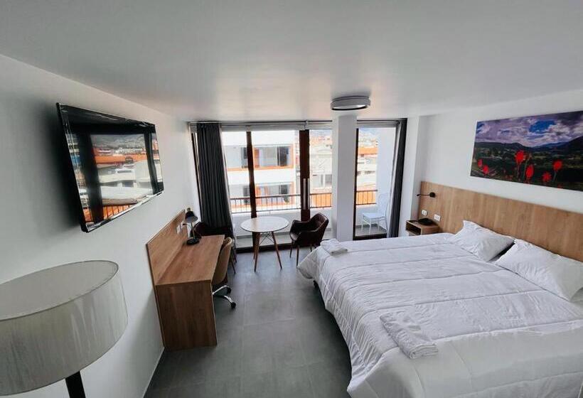 هتل Baños Del Inca Premium