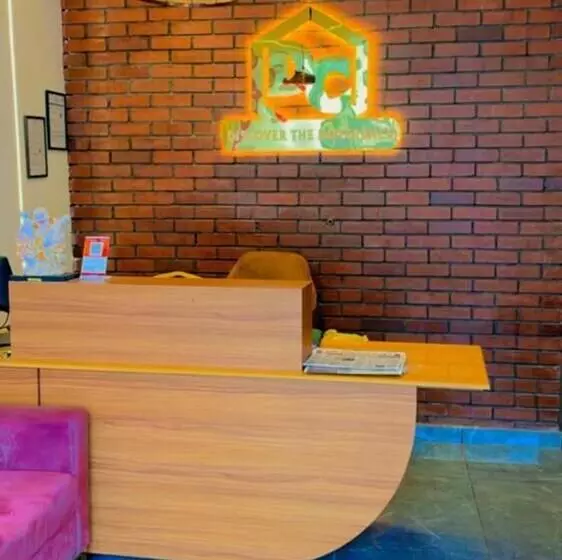 Fabhotel Dc Premium