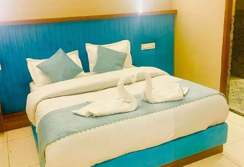 Fabhotel Dc Premium