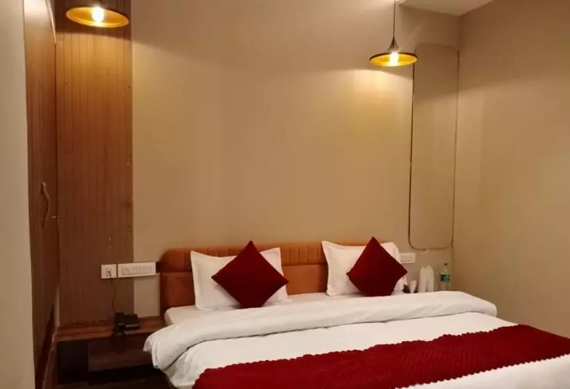 Fabhotel Dc Premium