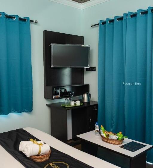 Pensão Reunion Ocean Tides