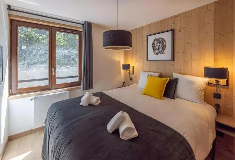 هتل Hôtel Le Cristal Lodge   Terresens