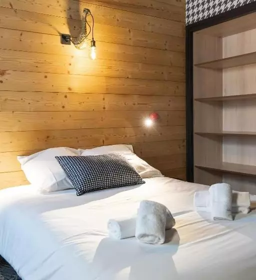 هتل Hôtel Le Cristal Lodge   Terresens