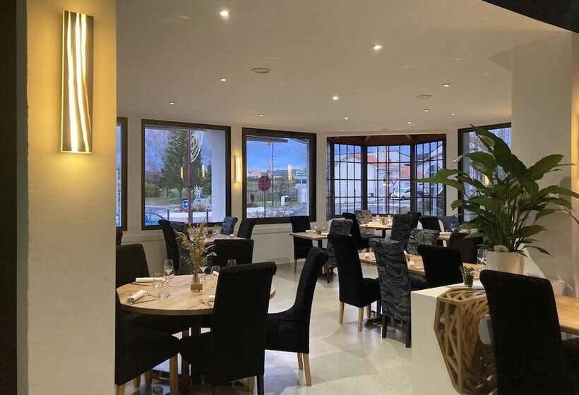 בית מלון כפרי Hôtel Restaurant Le S Y