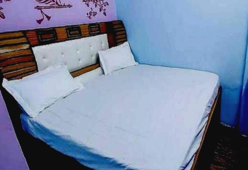 ホテル Oyo 80805 The Villagers Residency