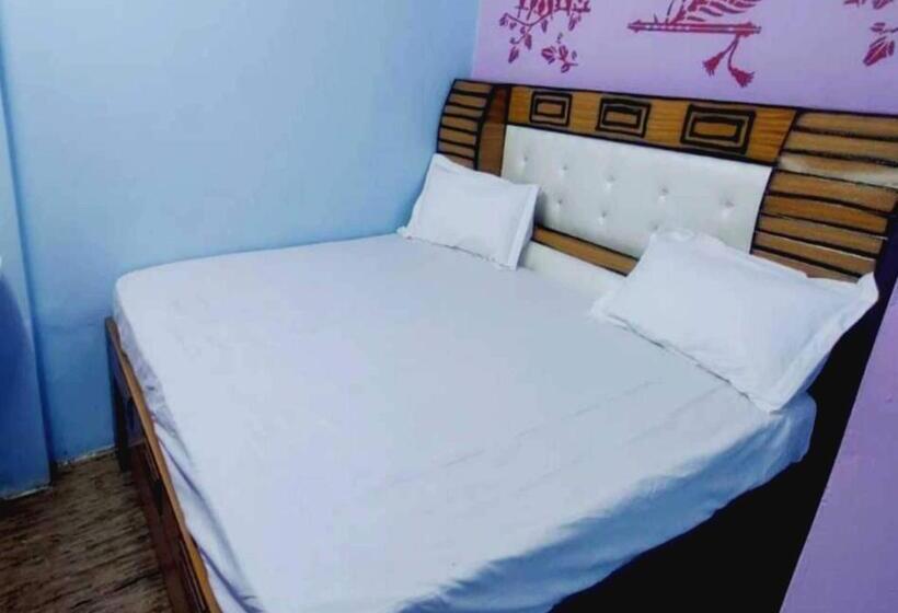 ホテル Oyo 80805 The Villagers Residency