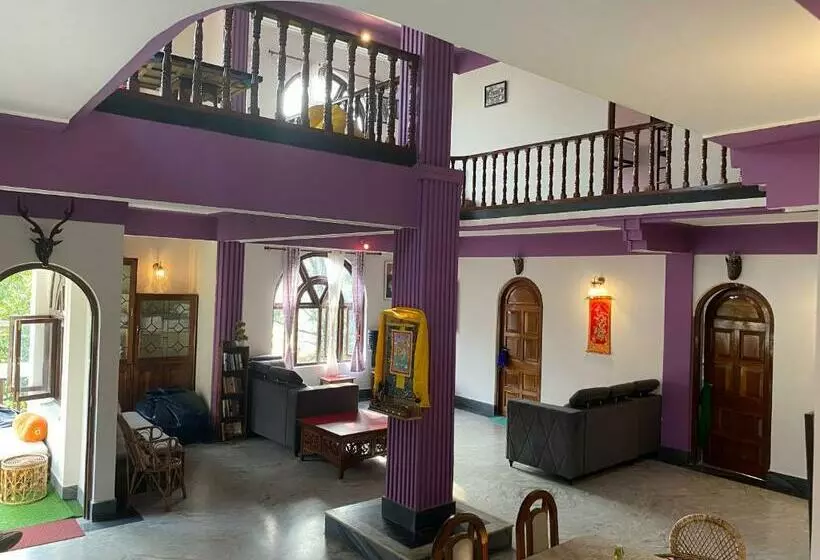 Tashila Hostel