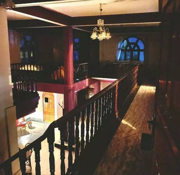 Tashila Hostel