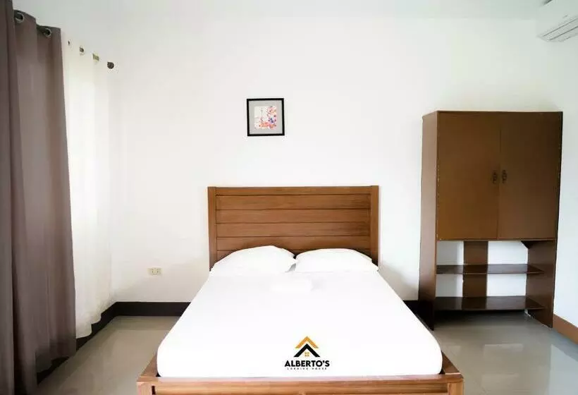ユースホステル Alberto S Lodging House