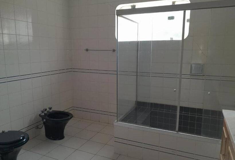 酒店 Pousada Villa Di Guarujá