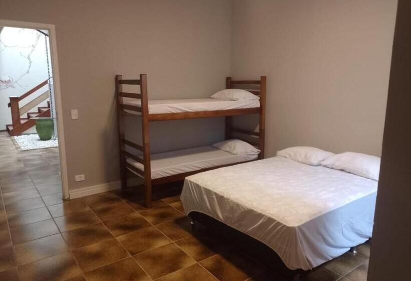 酒店 Pousada Villa Di Guarujá