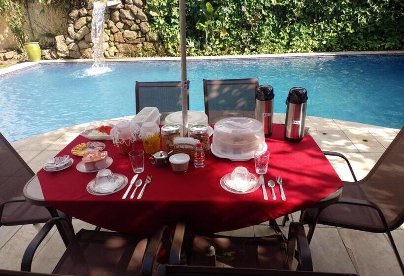 酒店 Pousada Villa Di Guarujá