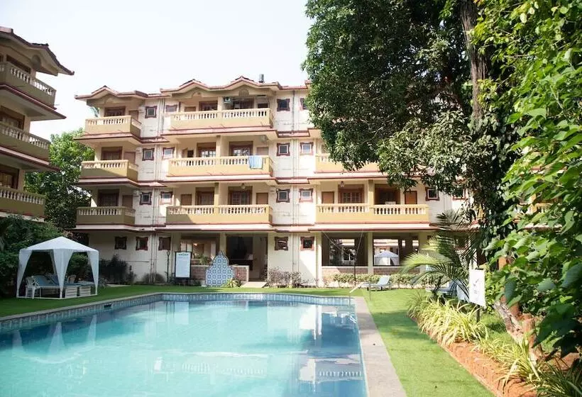 تختخواب و صبحانه Emerald Highland Beach Resort