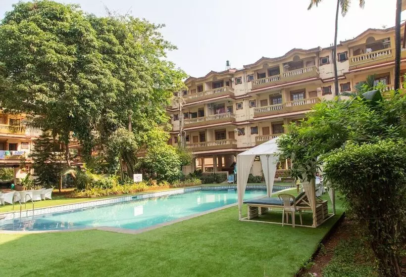 تختخواب و صبحانه Emerald Highland Beach Resort