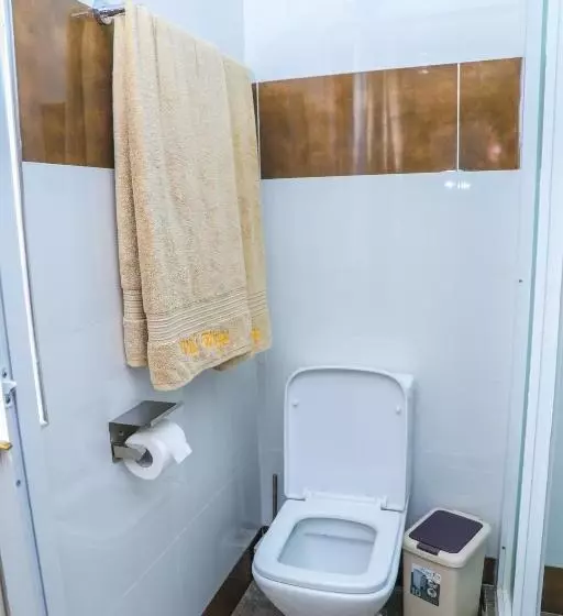 تختخواب و صبحانه Villa Winga Deluxe