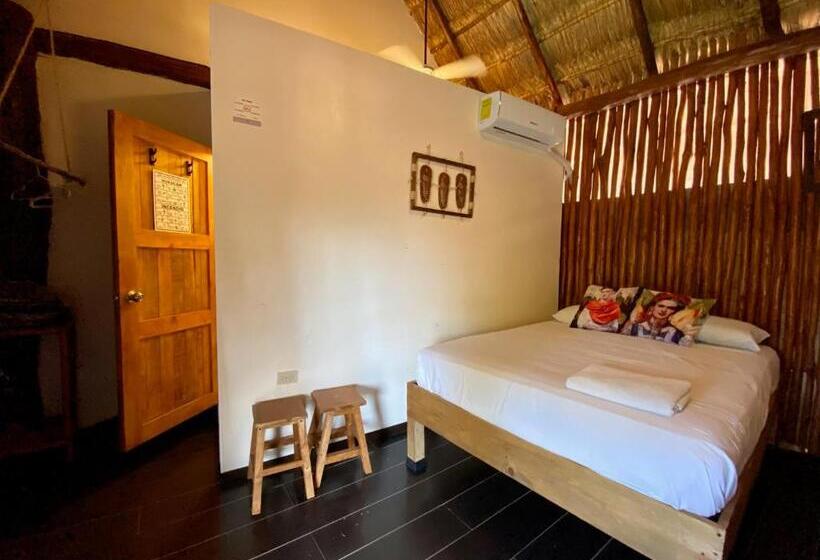 Hotel Cabañas Frida