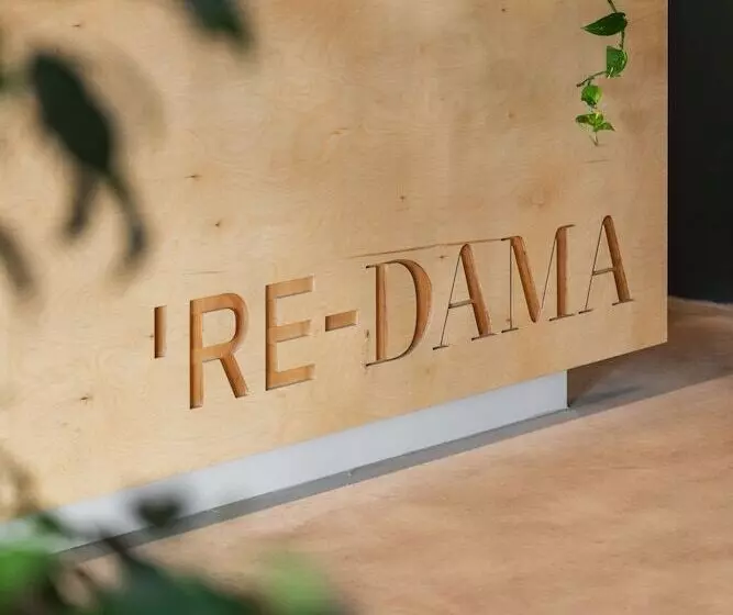 هتل Re Dama Hostel