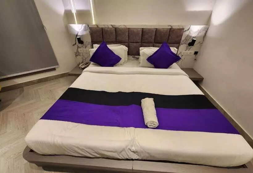 Hôtel Express Square9